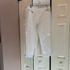 Breezes capri pants size 12